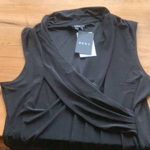 New DKNY Black V Neck Draped Sleeveless Ruched Wrap Cool Comfortable Top Sz XL